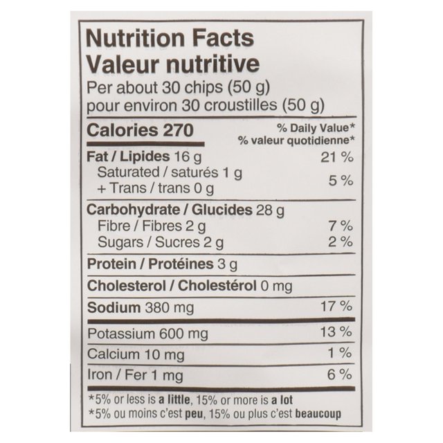 Old Dutch BBQ Potato Chips ingredients panel listing potatoes, vegetable oil, sugars, spices, garlic powder, onion powder, and natural smoke flavour